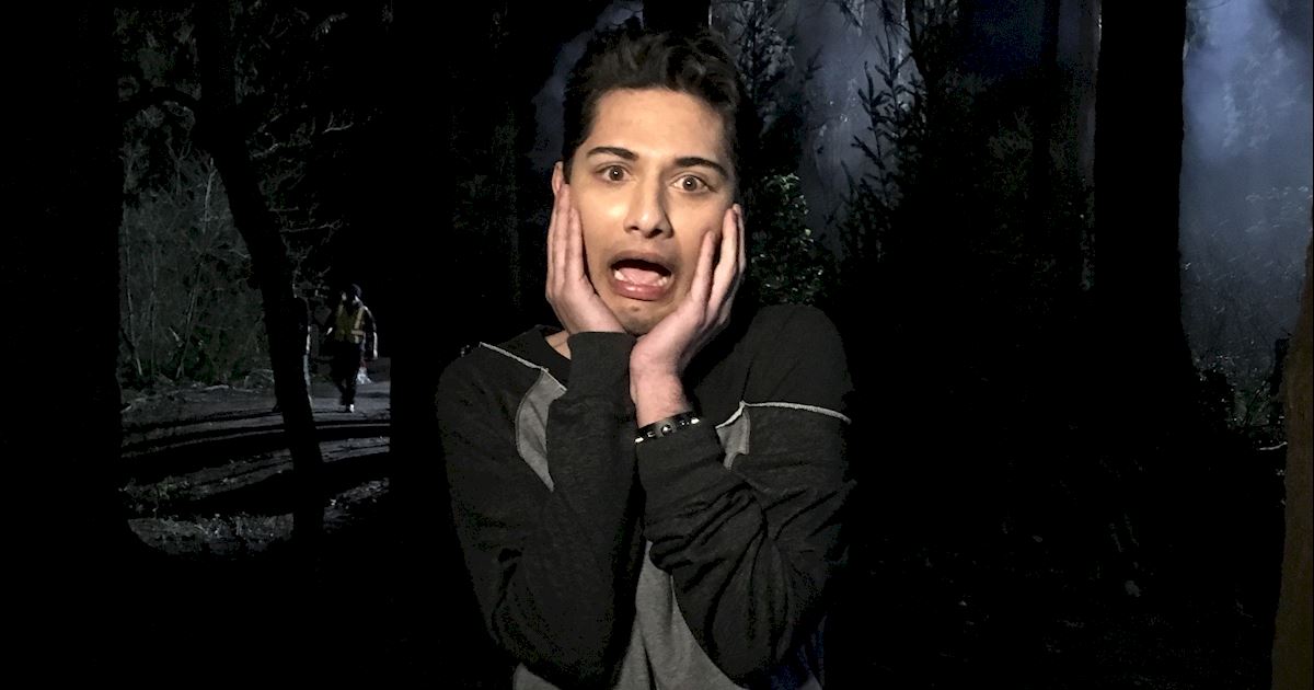 Dead of Summer - 9 Thoughts We've All Had During Spin The Bottle! - 1001