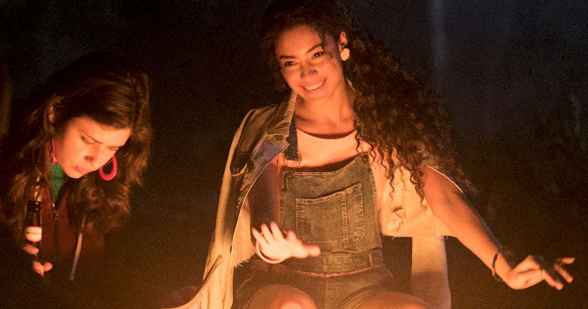Dead of Summer - These New Dead Of Summer Pics Leave Us Wanting More! - 1007