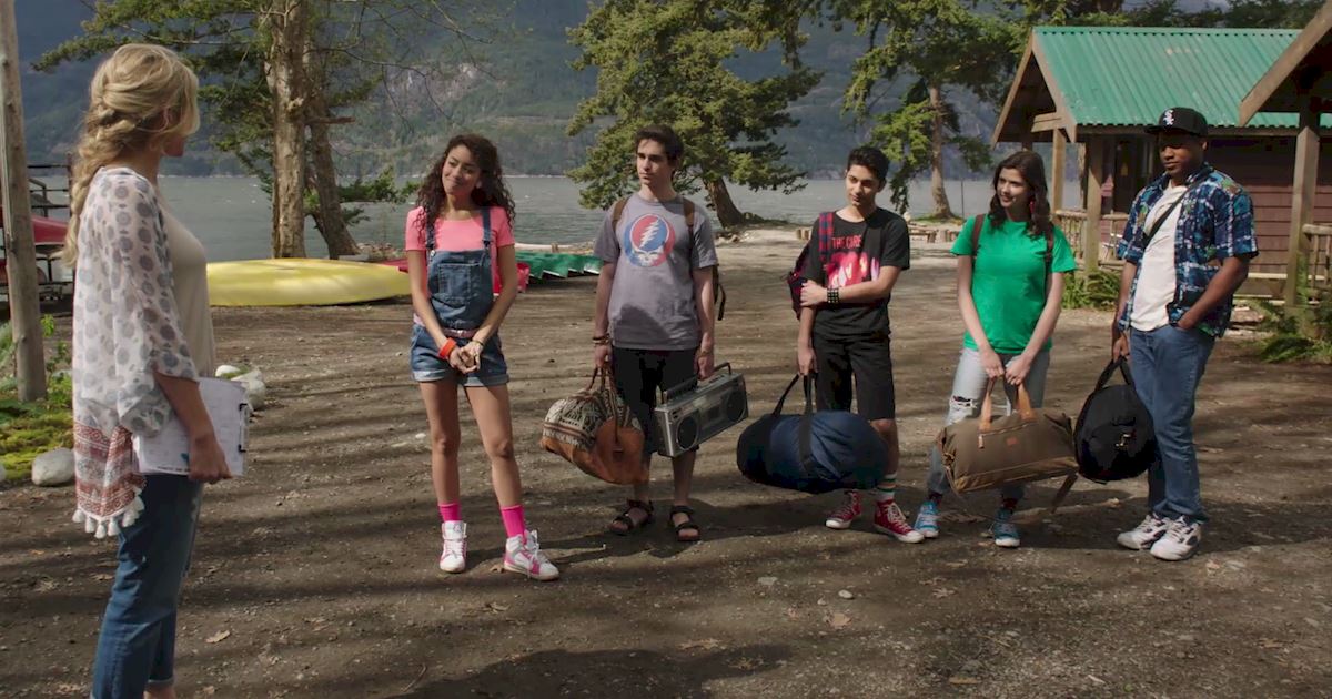 Dead of Summer - 8 Tips On Surviving Your First Day At Summer Camp From The Dead Of Summer Cast! - 1002