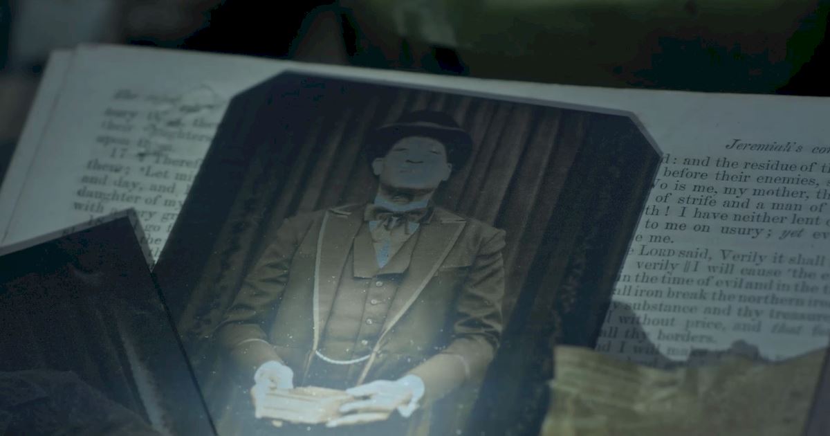 Dead of Summer - 23 Things You Might Have Missed In The Spooky Premiere Of Dead Of Summer! - 1018
