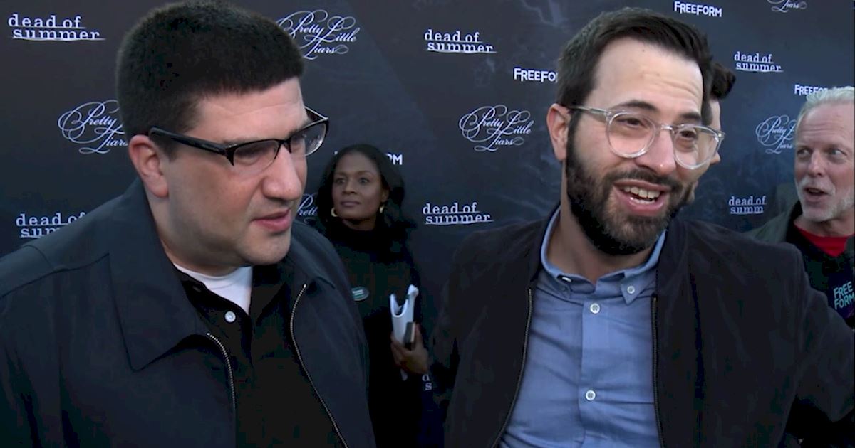 Dead of Summer - #TBT: Remember When The DOS Stars Met Our Favorite Liars On The "Black" Carpet? - 1002