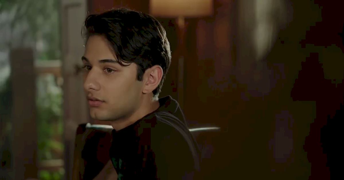 Dead of Summer - Joel Returns From His Big Night With Deb In This Steamy Sneak Peek! - 1008