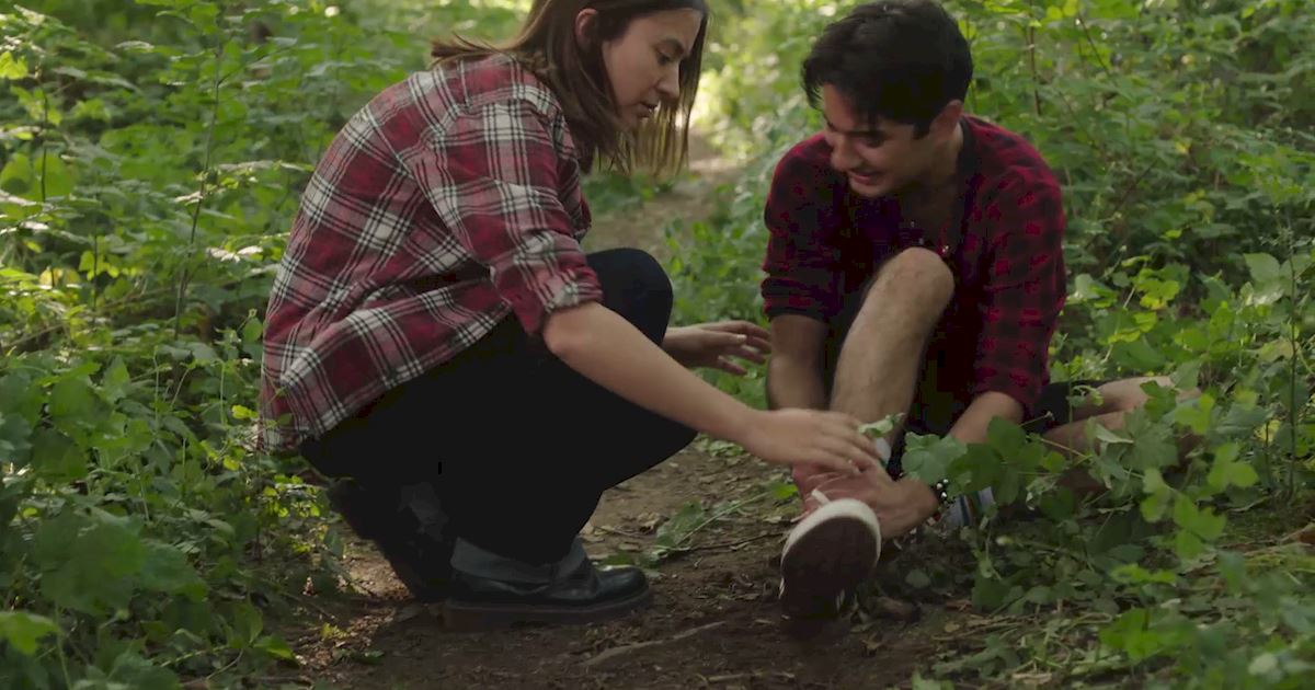 Dead of Summer - 39 Crazy Things We Learned In Dead Of Summer Episode 7 - 1019