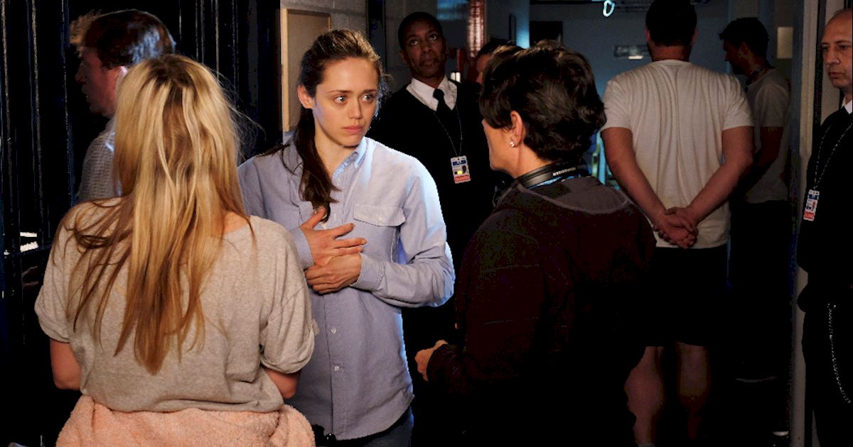 Guilt - You Do Not Want To Miss These Behind-The-Scenes Photos From Episode 7! - 1011