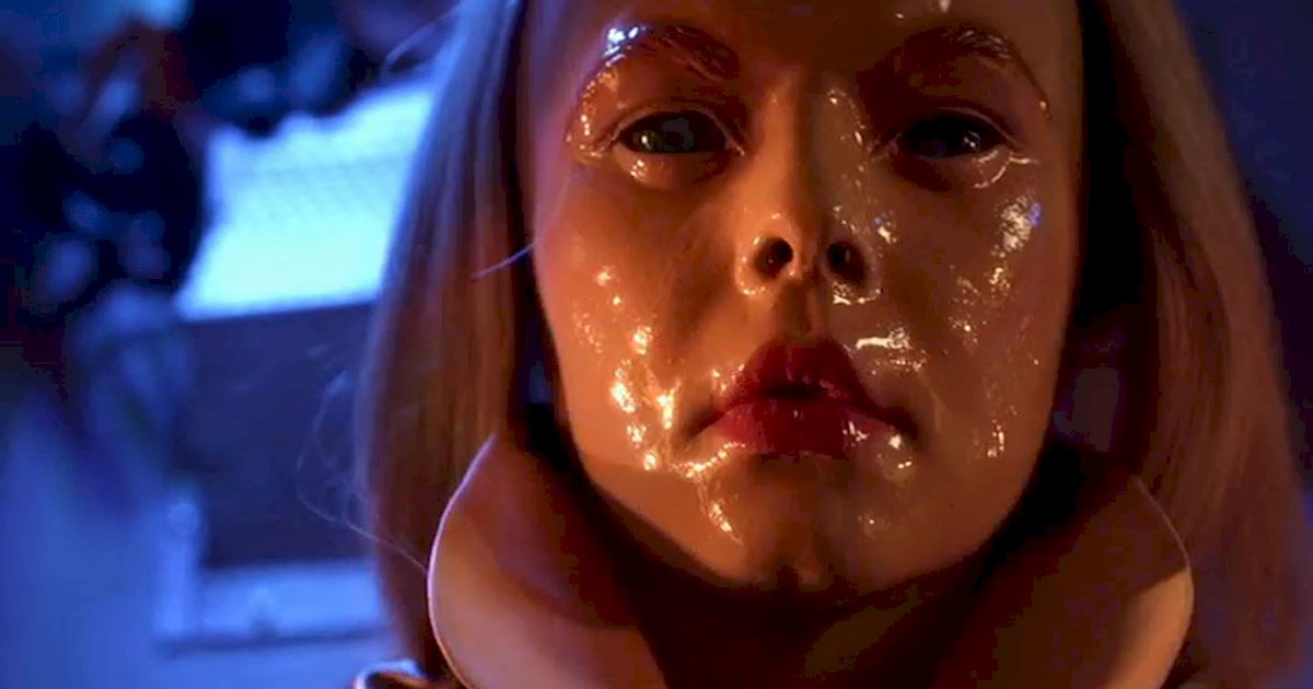 Pretty Little Liars - Brave Our 13 Favorite Moments From The Season 3 Halloween Special - 1013