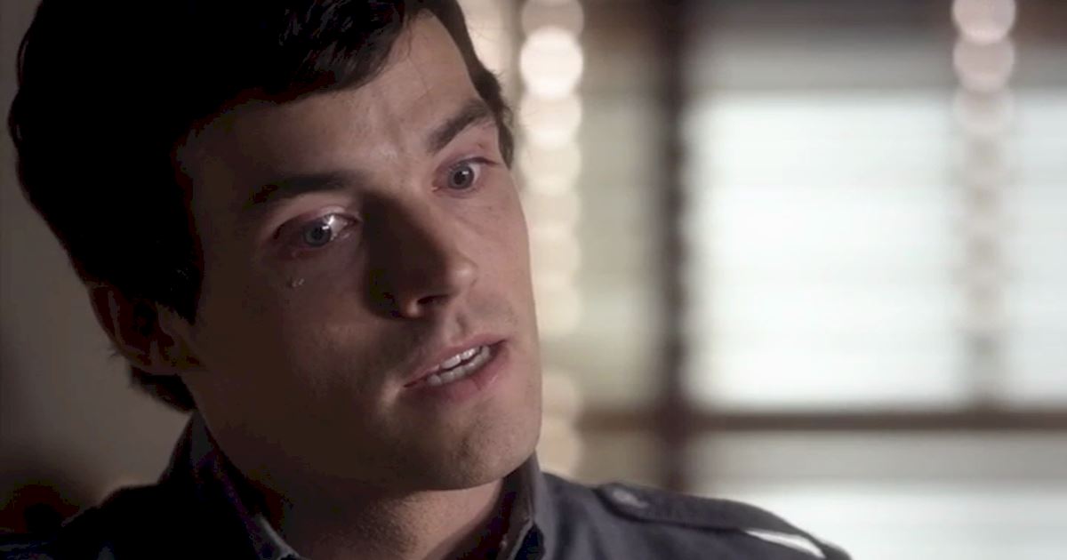 Pretty Little Liars - 13 Times We Were All Left Totally Broken Hearted By Ezra - 1005