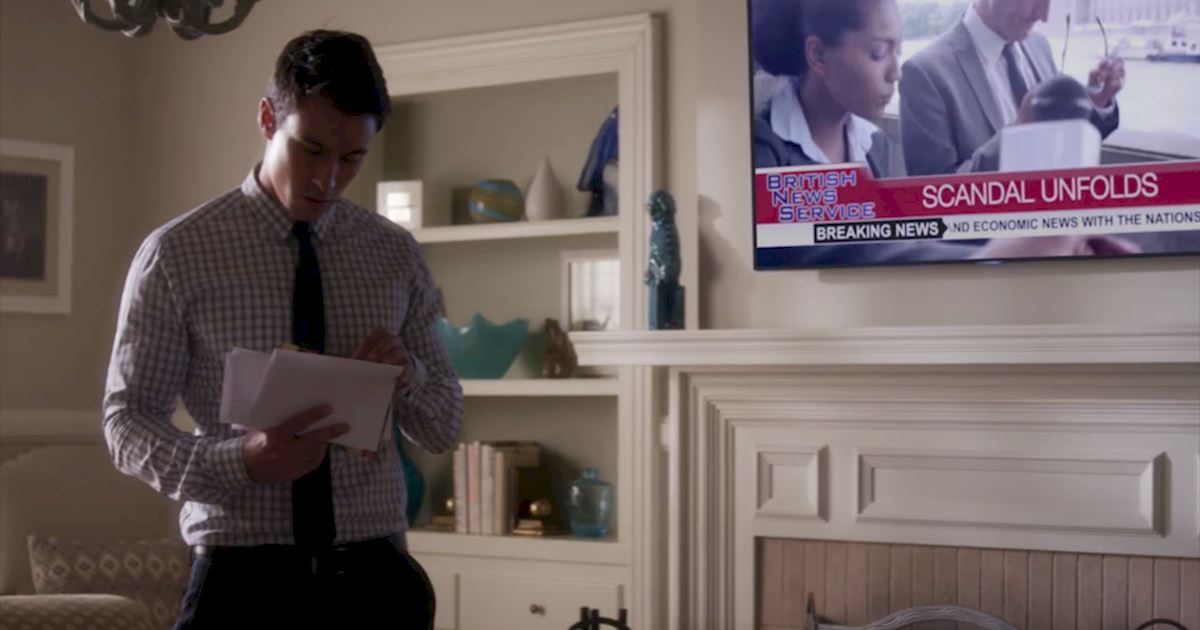 Pretty Little Liars - 16 Super Cool Things You Might Have Missed In The Season 7 Premiere! - 1007