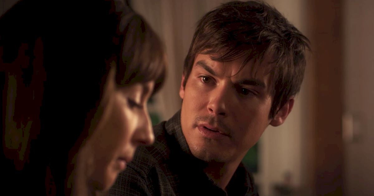 Pretty Little Liars - The 20 Major Things We Learned In Bedlam! - 1019