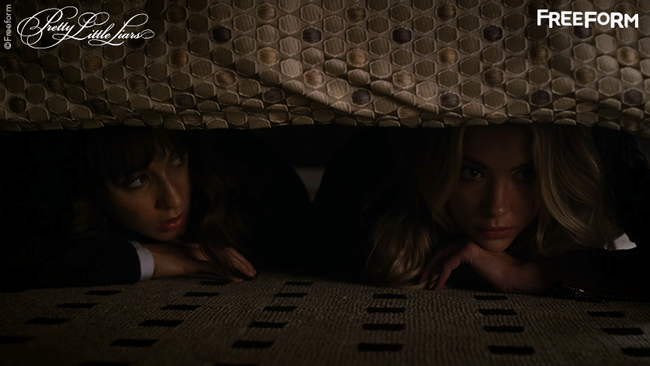 Pretty Little Liars - 16 Ways To Pretend You Were Totally Listening During A Boring Conversation! - 1010