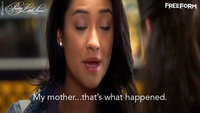 Pretty Little Liars - 10 GIFs That Show How Hard Pam Was On Emily After She Came Out - 1009