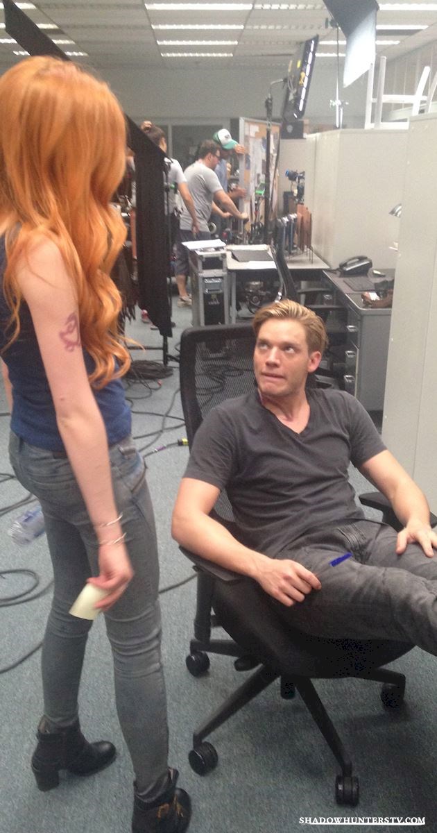 Shadowhunters - Caption This Pic: Kat And Dom! - 1001