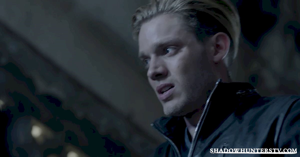 Shadowhunters - 15 Times Shadowhunters Perfectly Summed Up Christmas Gift Faces - 1011