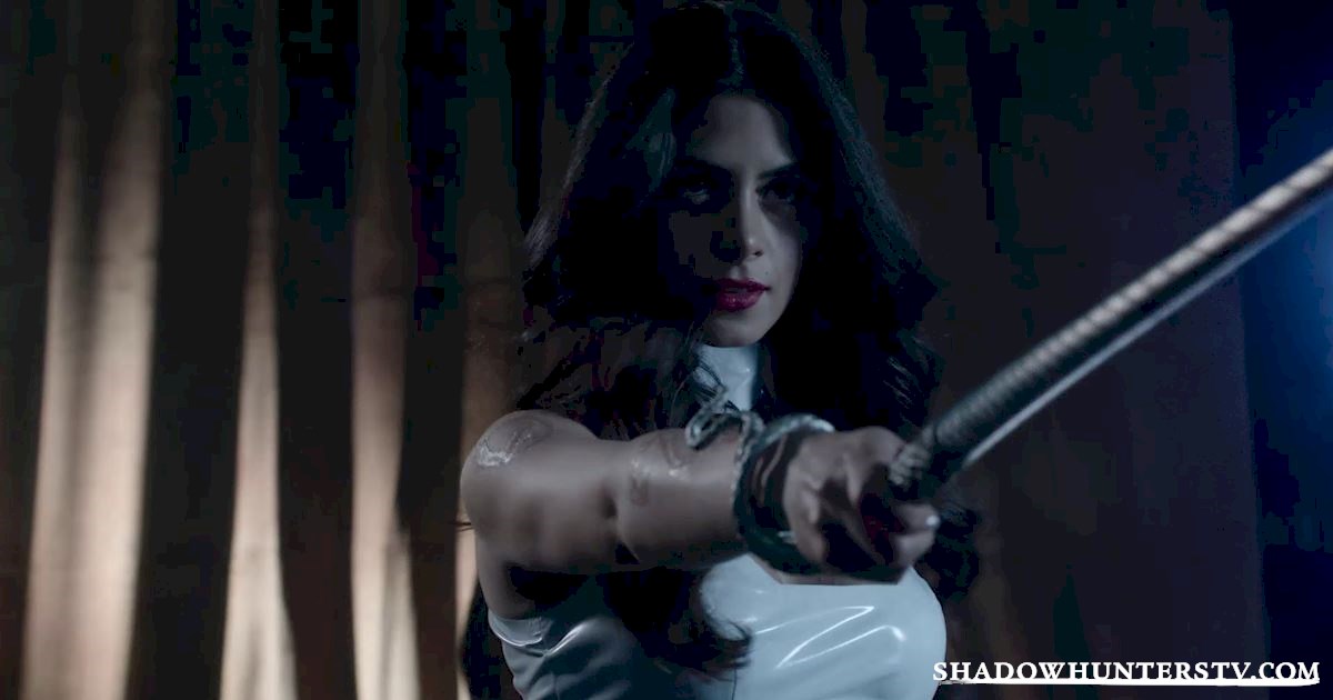 Shadowhunters - Episode 101: "The Mortal Cup" Official Recap - 1010