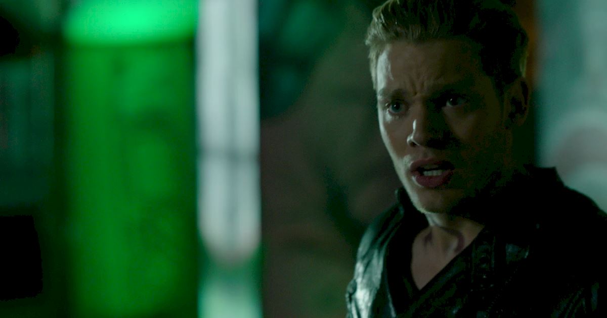 Shadowhunters - 17 Times Jace Showed His Emotional Side! - 1016