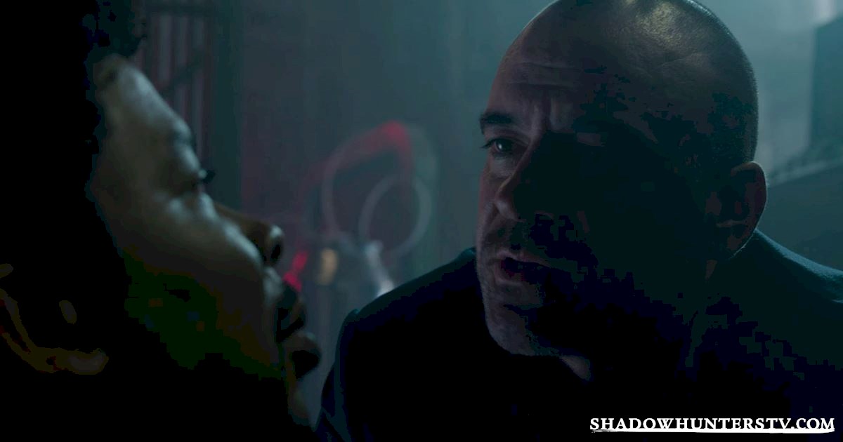 Shadowhunters - Episode 102: "The Descent Into Hell Isn't Easy" Official Recap - 1021
