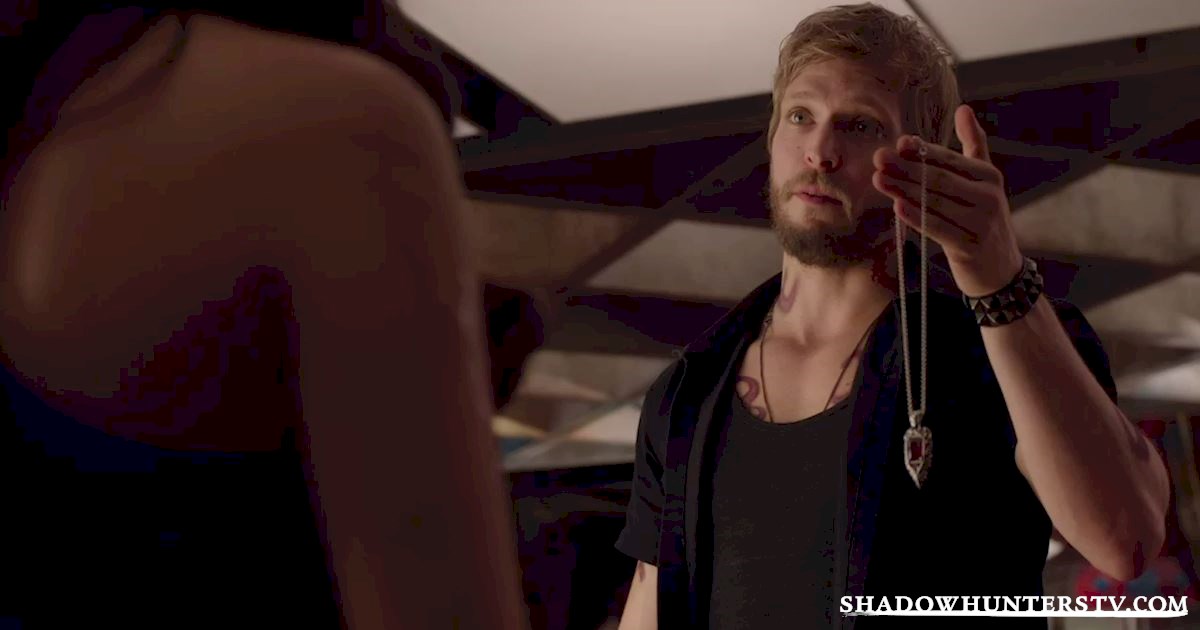 Shadowhunters - Episode 104: "Raising Hell" Official Recap - 1011