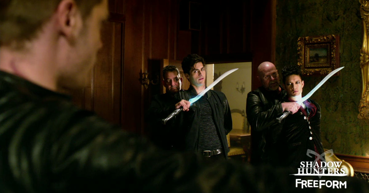 Shadowhunters - Brothers, Friends, Parabatai: Jalec Are In Serious Danger In This Exclusive Trailer! - 1006