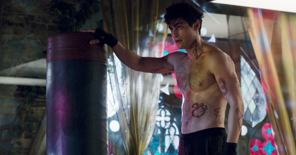 Unbelievable Things We Learned From Episode Eight Shadowhunters Freeform