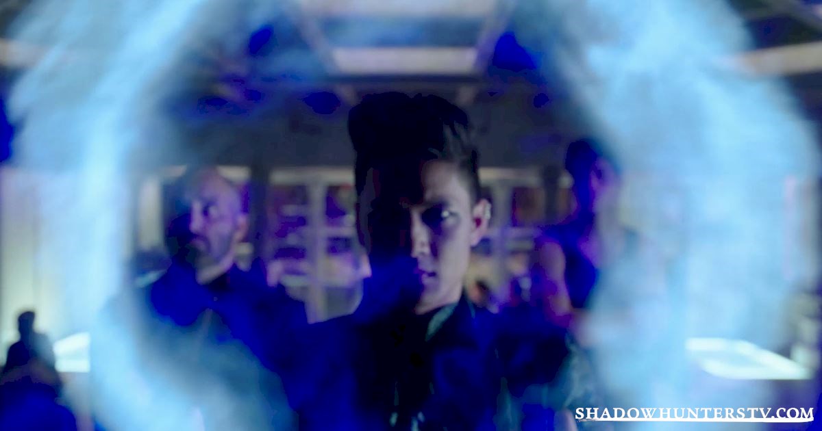Shadowhunters - 24 Things We Learned From Episode Nine That Will Blow Your Mind! - 1004
