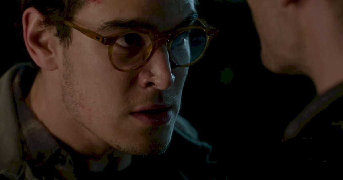 Shadowhunters - The Best Dirty Looks Of Season One (So Far) - 1026