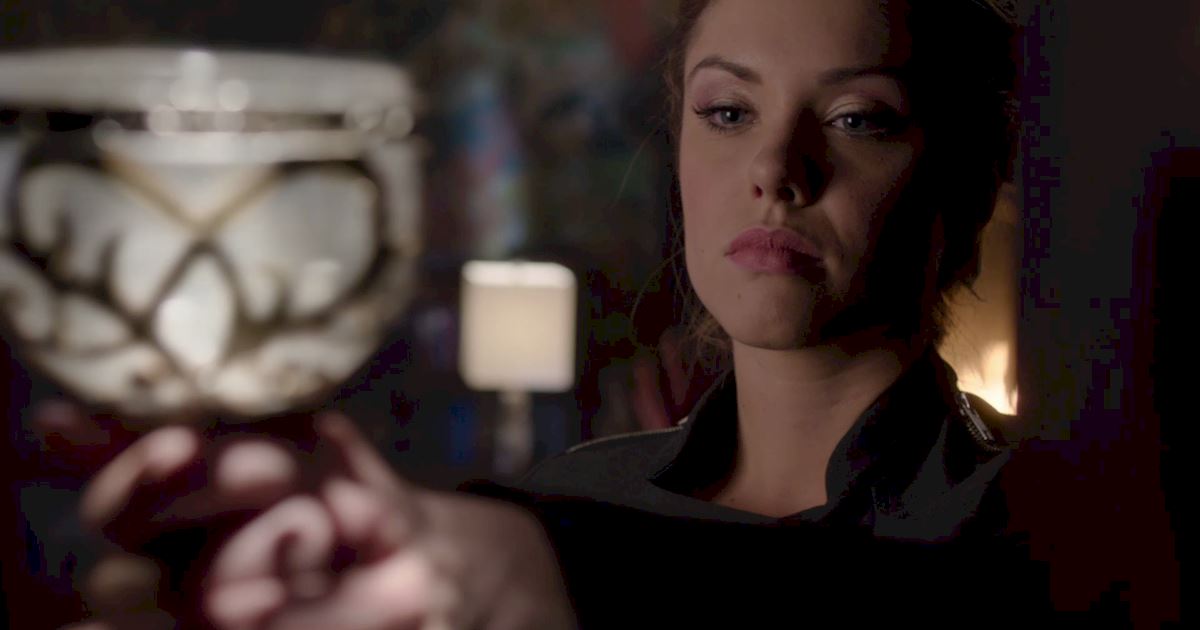 Shadowhunters - 26 Things We Learned In Episode 12 That Changed Everything - 1023