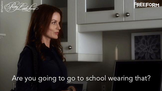 Pretty Little Liars - 8 Of The Worst Ways Hanna Dealt With Her Breakup In Episode 52! - 1002