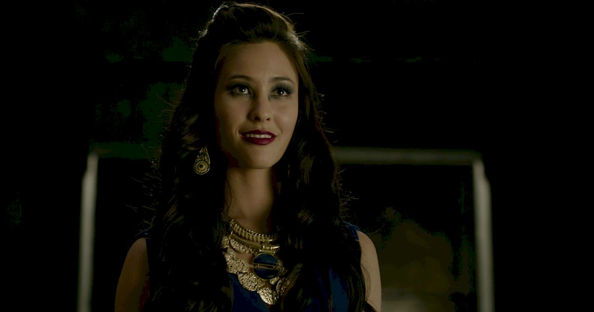 Shadowhunters - 16 Times People Weren’t Where They Were Supposed To Be In The Shadow World! - 1006
