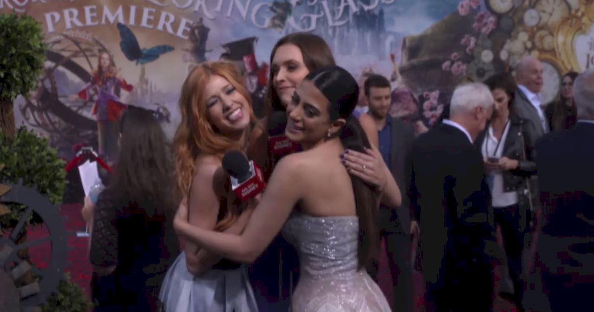Shadowhunters - Watch Katherine McNamara Rock The Red Carpet At The "Alice Through The Looking Glass" Premiere! - 1012