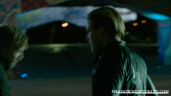 Shadowhunters - The 16 Best Damsels (And Dudes) In Distress! Vote For Which One You Would Rescue! - 1003