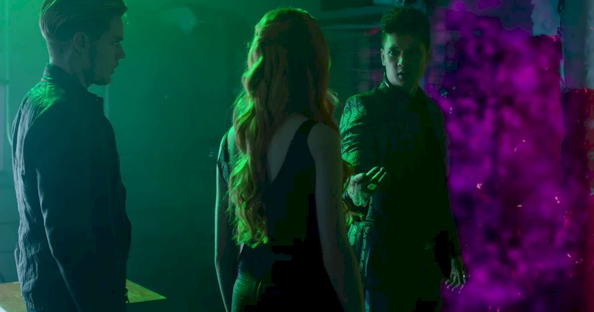 Shadowhunters - You Know Magnus Bane Is Angry When... - 1003