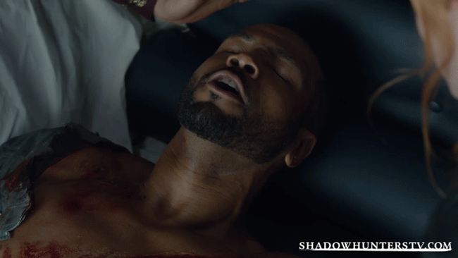 Shadowhunters - 18 Struggles You'll Only Understand If You Grew Up With Super Strict Parents! - 1010