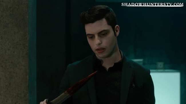 Shadowhunters - The Pros And Cons Of Simon's Vampire Lifestyle - 1010