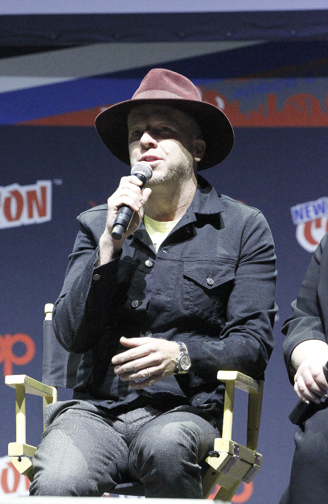 Shadowhunters - The Shadowhunters Stars Were At NYCC And We've Got The Photos To Prove It! - 1022
