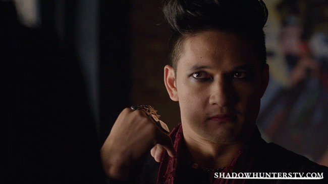 Shadowhunters - 29 Season 1 Moments That Are Guaranteed To Make You Laugh - 1030
