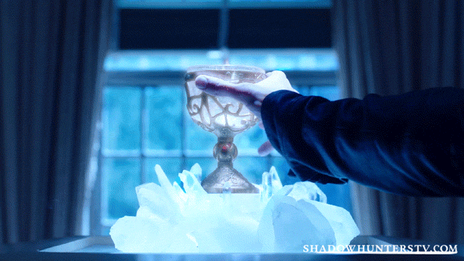 Shadowhunters - 9 Results of a Big Night Out: Shadowhunters GIF Edition - 1013