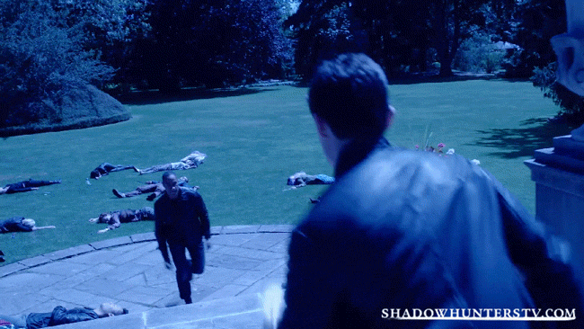 Shadowhunters - 9 Results of a Big Night Out: Shadowhunters GIF Edition - 1016