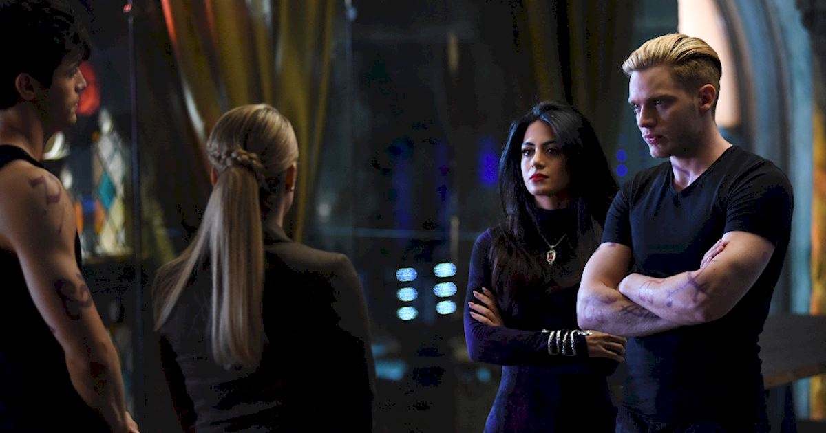 Shadowhunters - Spectacular Set Photos From Episode Nine Of Shadowhunters - 1017