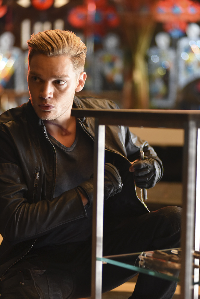 Shadowhunters - Spectacular Set Photos From Episode Nine Of Shadowhunters - 1024