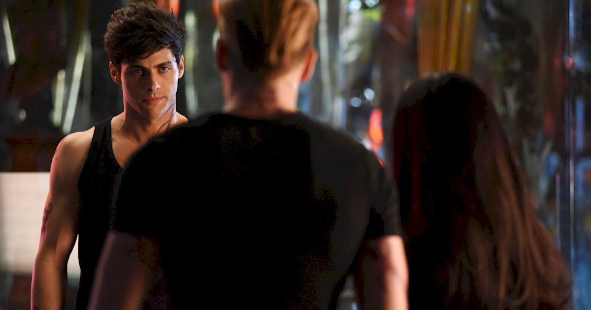 Shadowhunters - Spectacular Set Photos From Episode Nine Of Shadowhunters - 1020