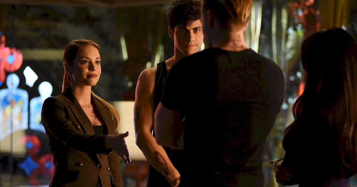 Shadowhunters - Spectacular Set Photos From Episode Nine Of Shadowhunters - 1022