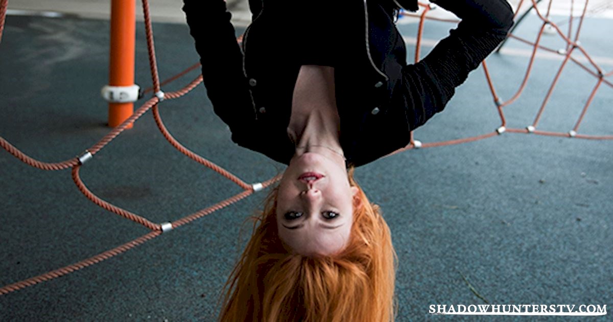 Shadowhunters - Even More Playing Outside With The Shadowhunters: Part 3! - 1008